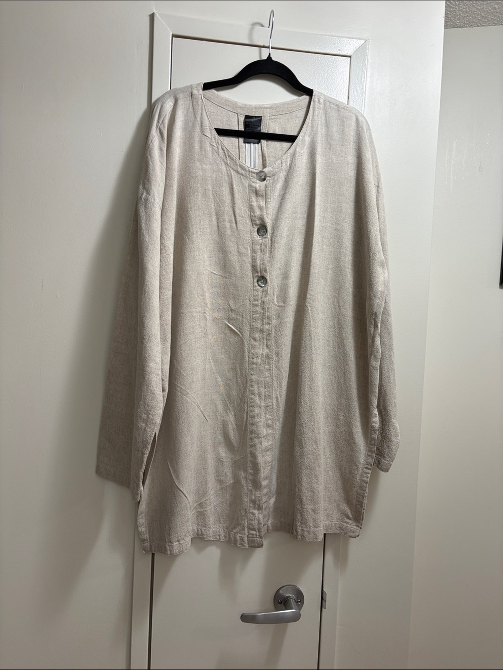 Kaliyana Light Beige Button-Front Long Sleeve Tunic